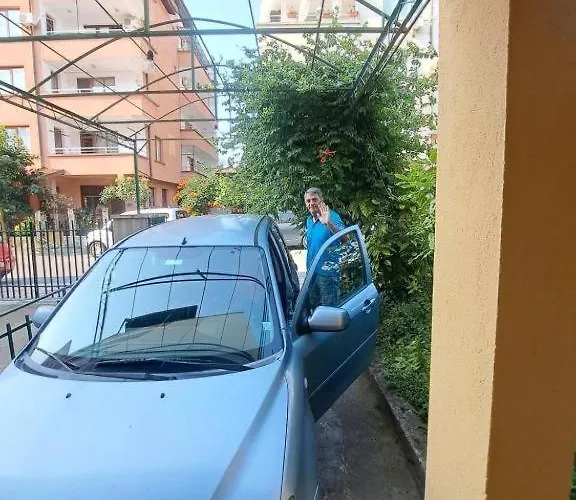 Guest house Family California Primorsko